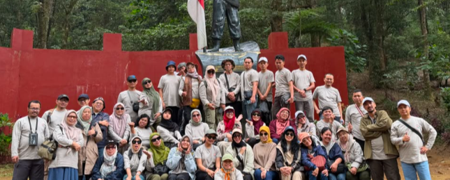Accounting Department Strengthens Togetherness through Outbound Activities at Cikole Lembang